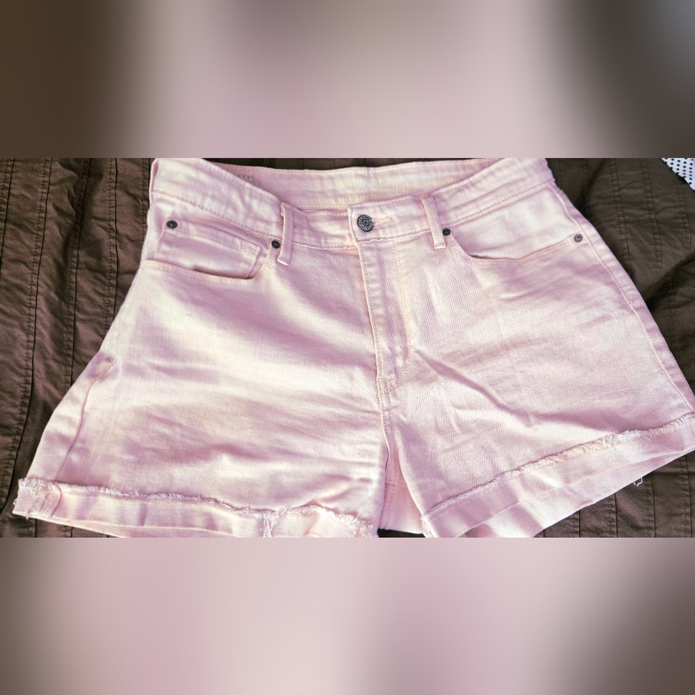 Signature by Levi Strauss Women's Light Pink Jean Shorts